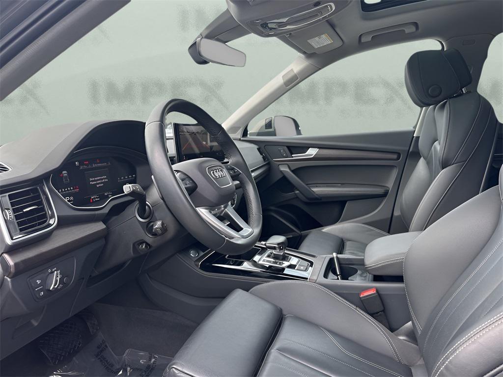 used 2024 Audi Q5 car, priced at $33,980