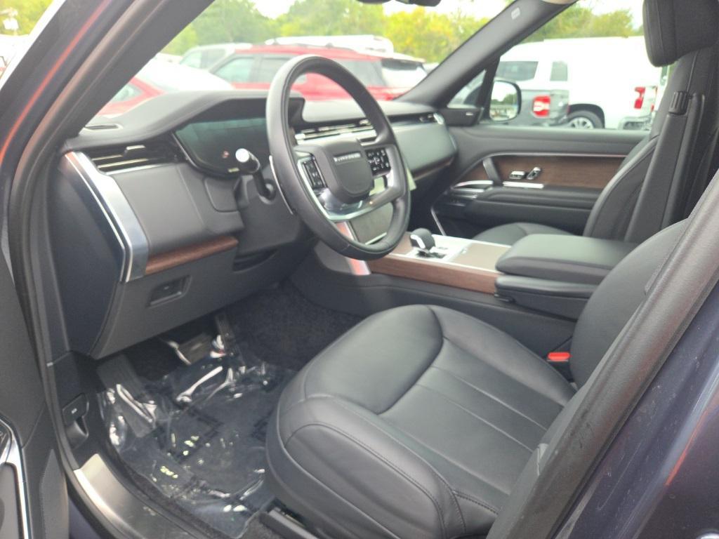 used 2024 Land Rover Range Rover car