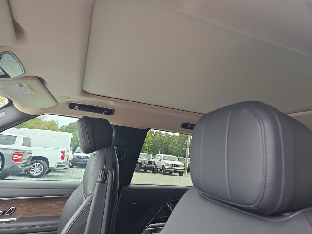 used 2024 Land Rover Range Rover car