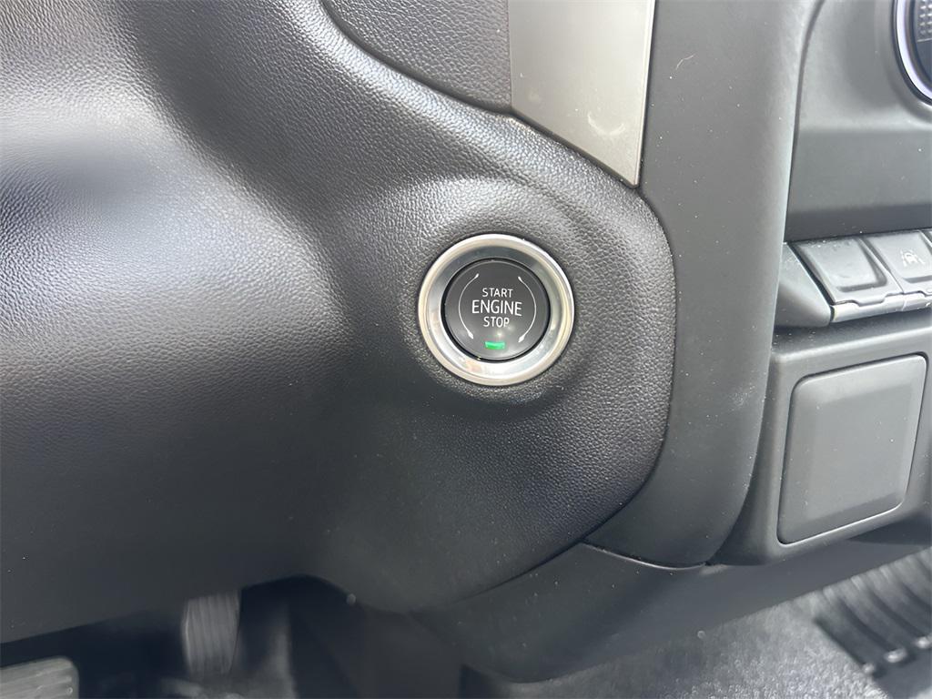 used 2024 Chevrolet Silverado 1500 car, priced at $27,995