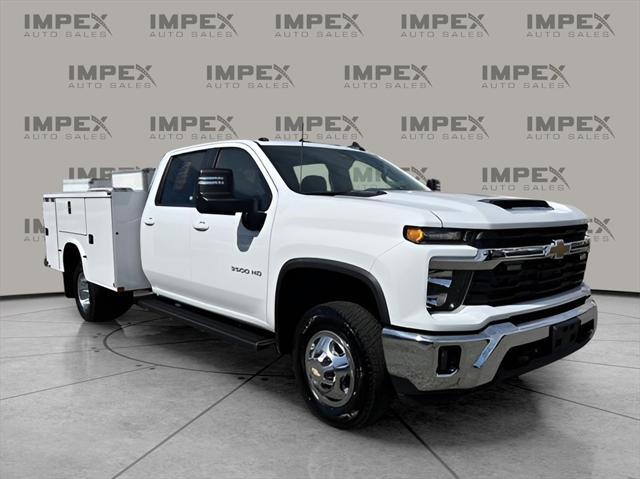 used 2024 Chevrolet Silverado 3500 car, priced at $70,980