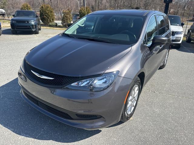 used 2023 Chrysler Voyager car