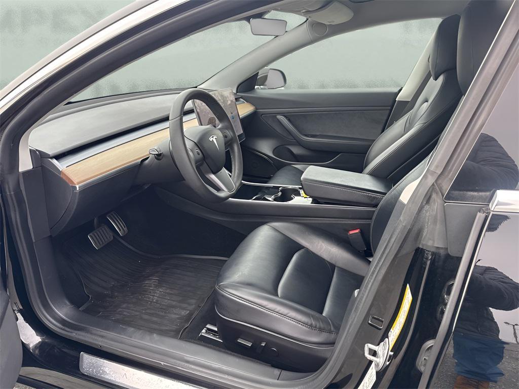 used 2020 Tesla Model 3 car