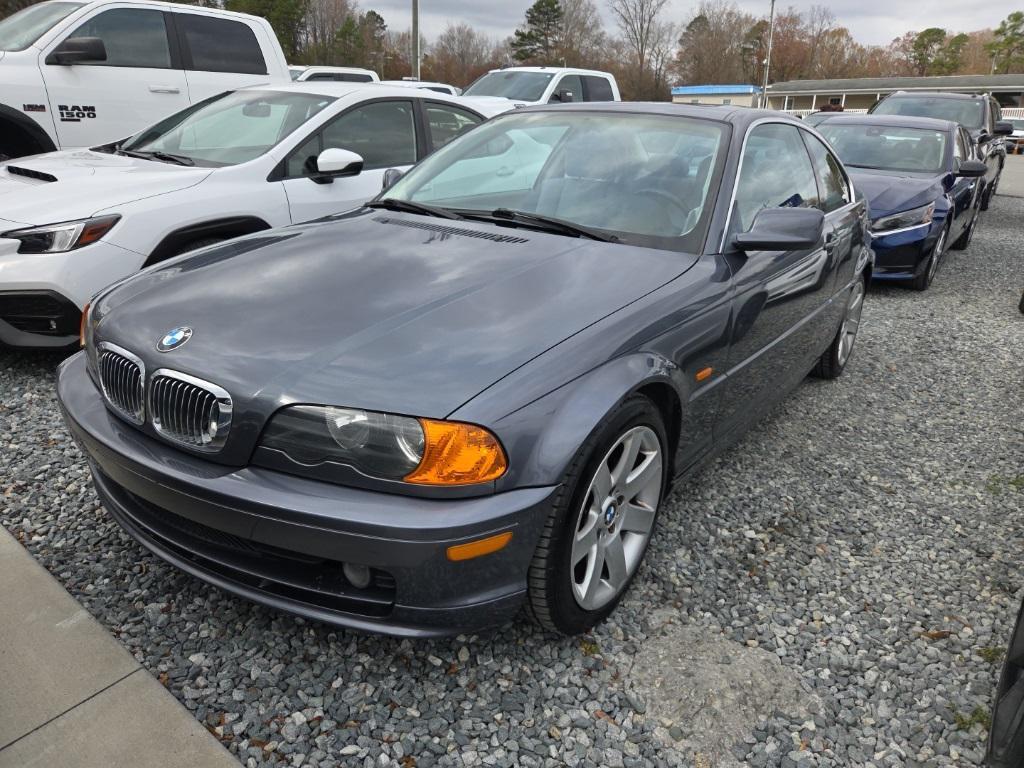 used 2001 BMW 325 car