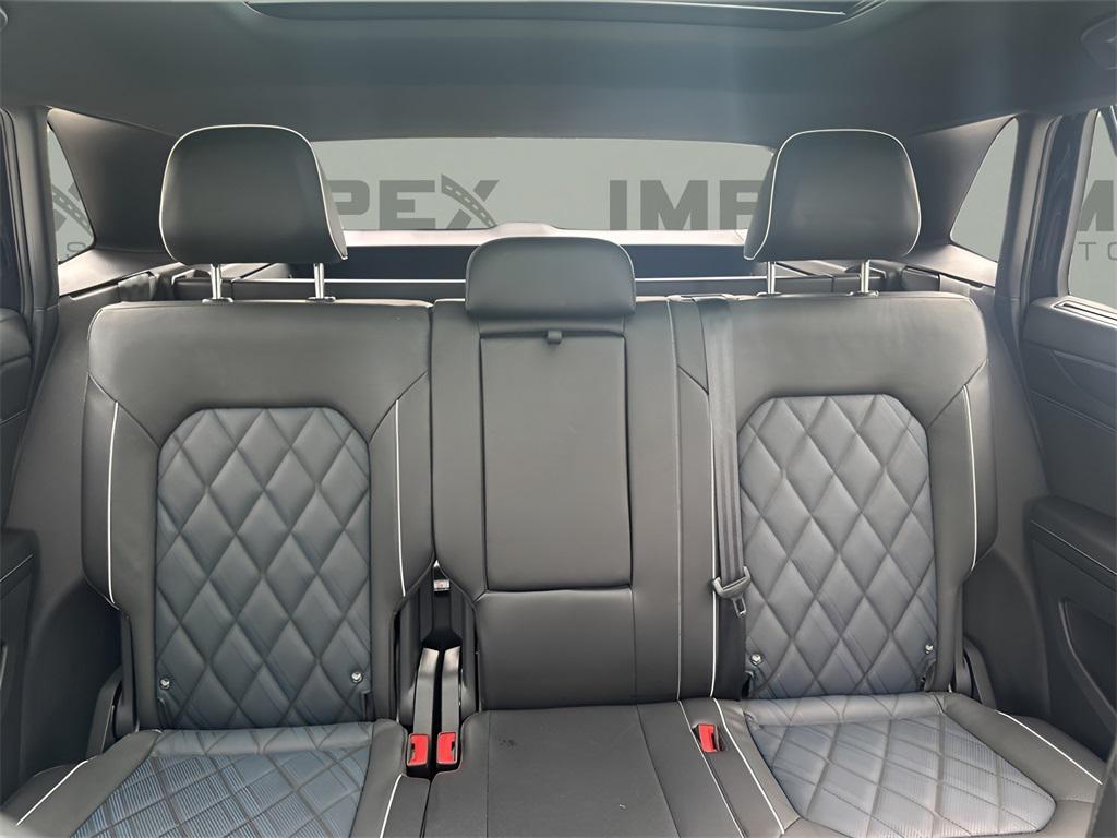 used 2024 Volkswagen Atlas Cross Sport car, priced at $37,980