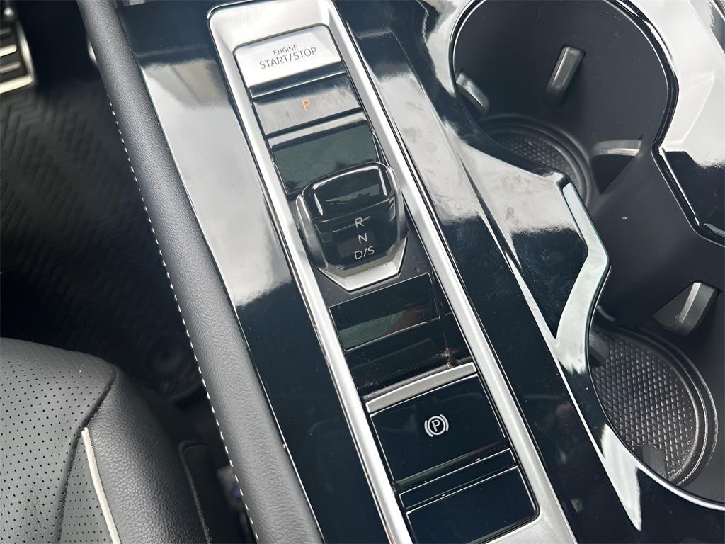 used 2024 Volkswagen Atlas Cross Sport car, priced at $37,980