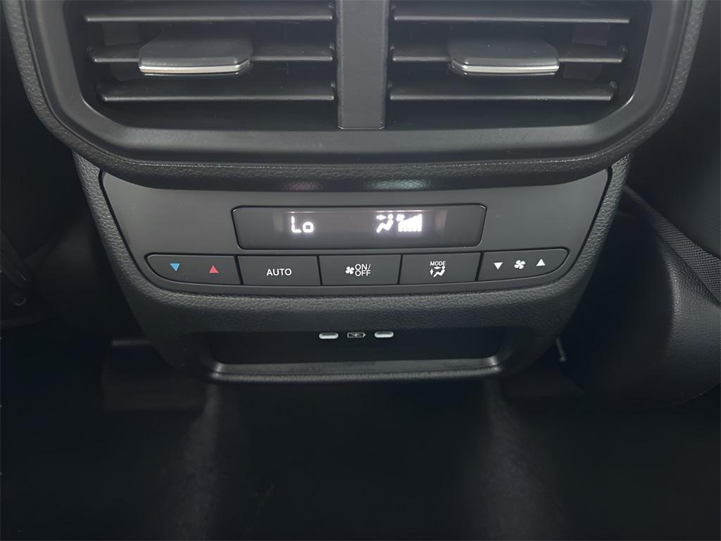 used 2025 Honda Pilot car, priced at $43,500