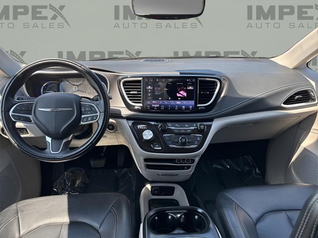 used 2022 Chrysler Pacifica Hybrid car, priced at $22,890