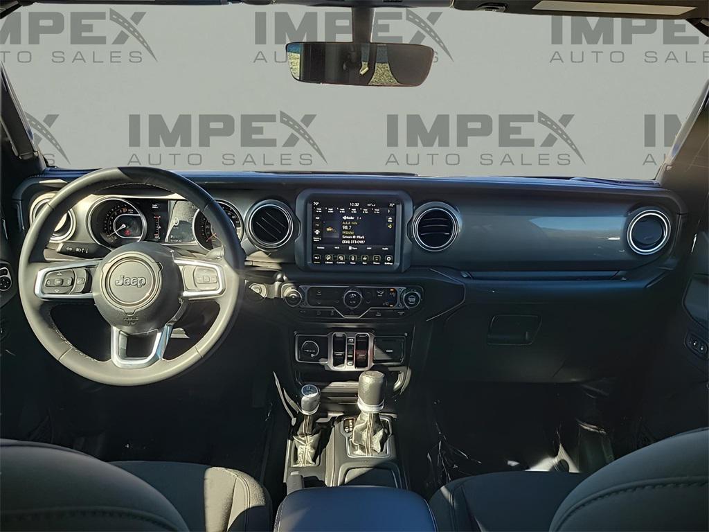 used 2023 Jeep Gladiator car, priced at $27,600
