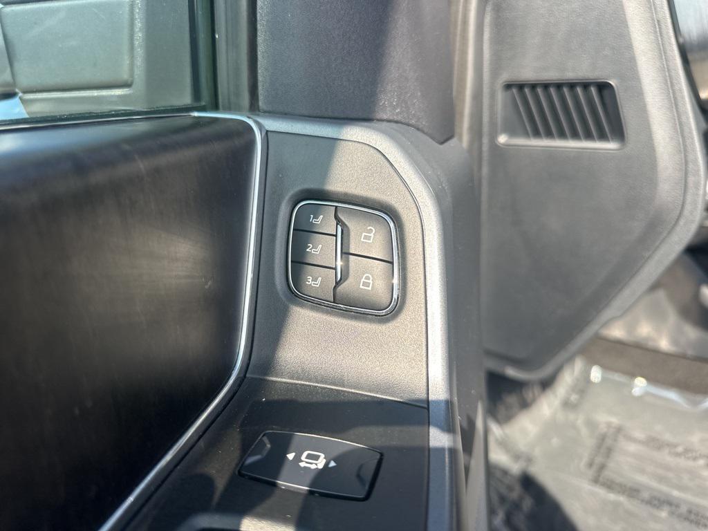 used 2023 Ford F-250 car, priced at $61,680