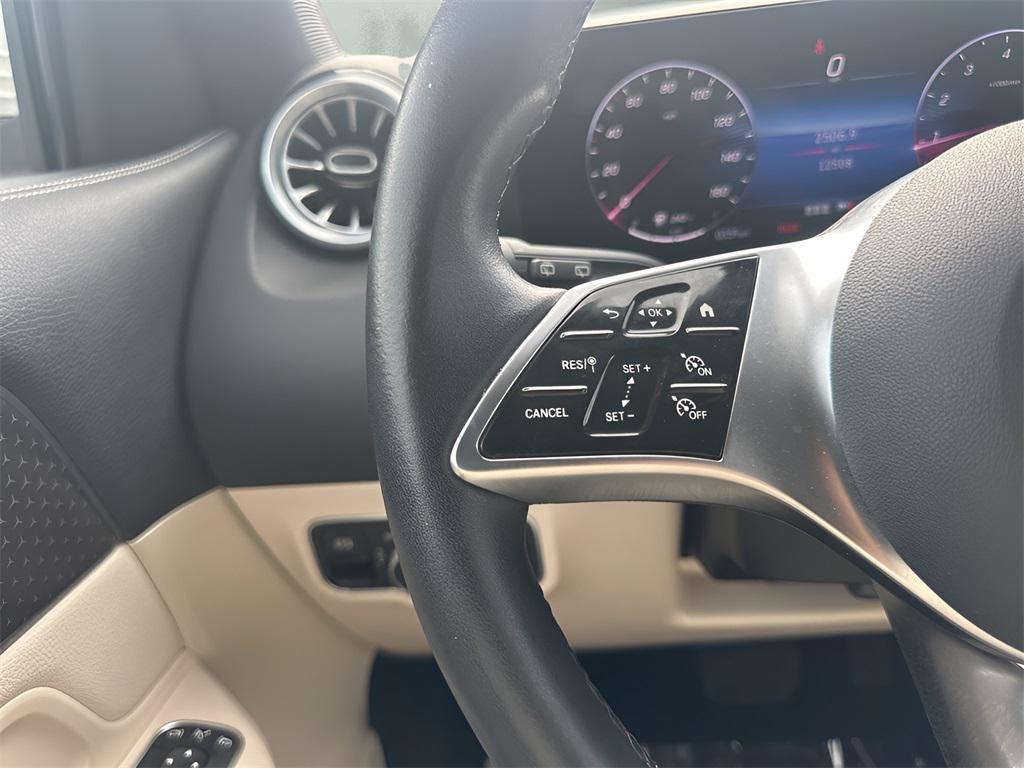 used 2025 Mercedes-Benz GLA 250 car, priced at $33,650