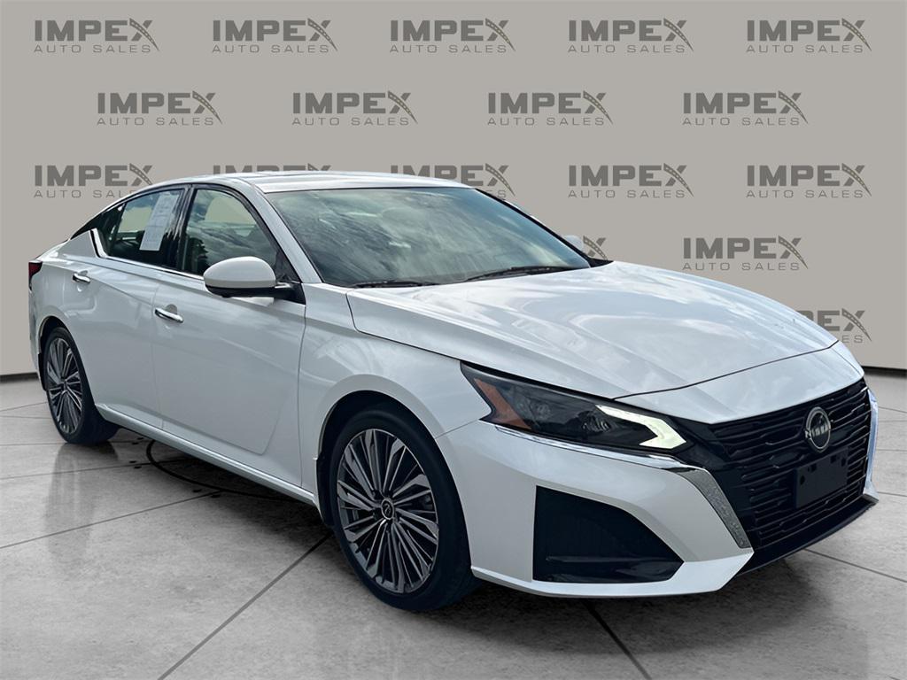 used 2023 Nissan Altima car, priced at $23,900