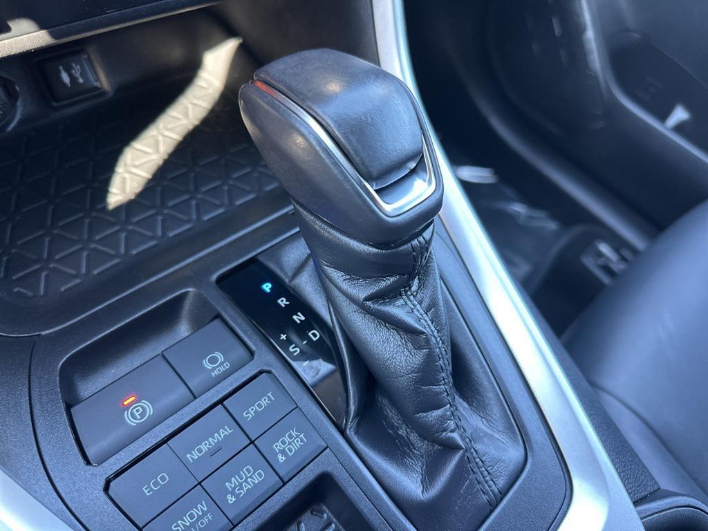 used 2019 Toyota RAV4 car, priced at $27,650