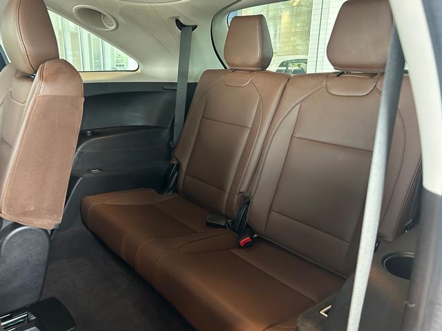 used 2019 Acura MDX car, priced at $27,995