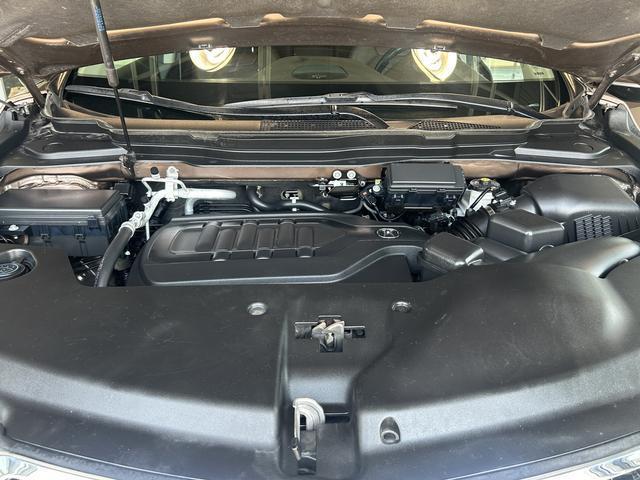 used 2019 Acura MDX car, priced at $27,995