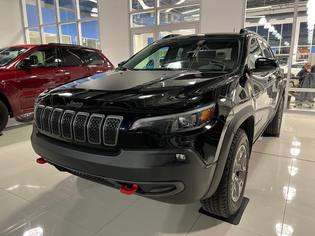 used 2022 Jeep Cherokee car, priced at $27,995