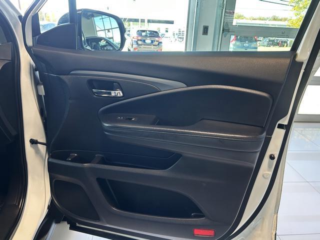 used 2020 Honda Pilot car, priced at $23,995