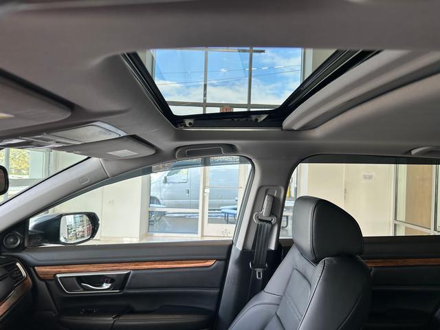 used 2021 Honda CR-V car, priced at $27,995