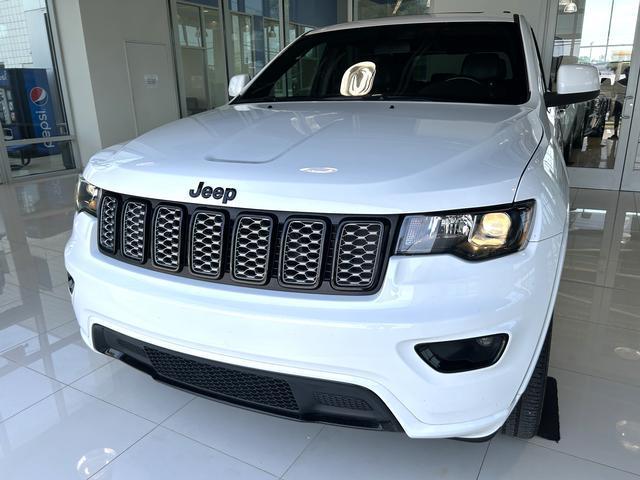 used 2021 Jeep Grand Cherokee car, priced at $27,995