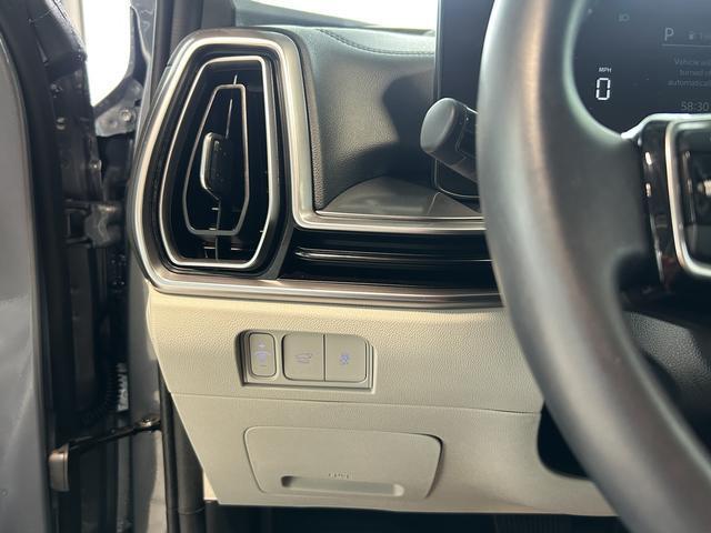 used 2025 Kia Sorento car, priced at $34,495