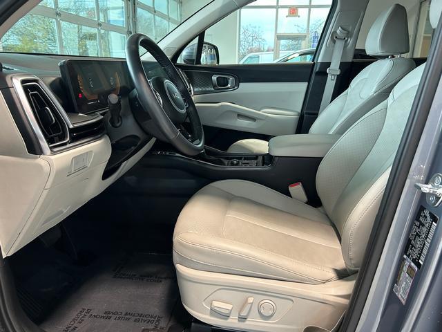 used 2025 Kia Sorento car, priced at $34,495