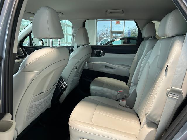 used 2025 Kia Sorento car, priced at $34,495