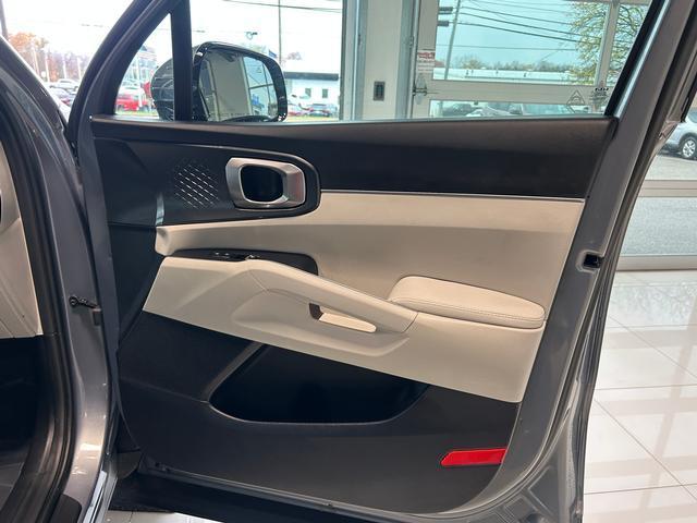 used 2025 Kia Sorento car, priced at $34,495