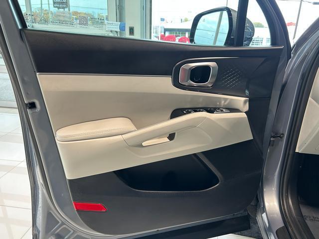 used 2025 Kia Sorento car, priced at $34,495