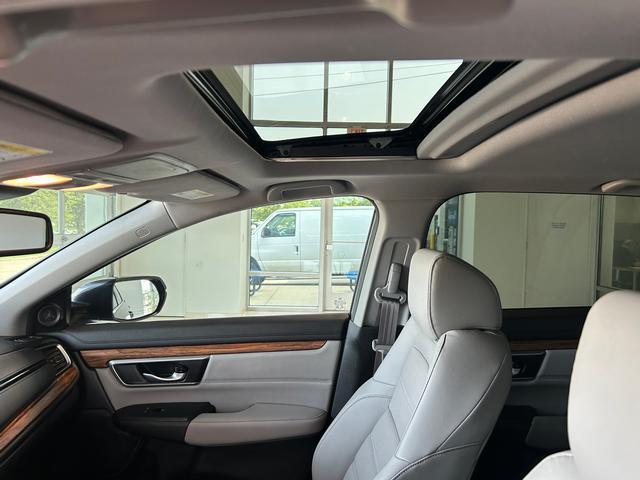 used 2022 Honda CR-V car, priced at $28,995