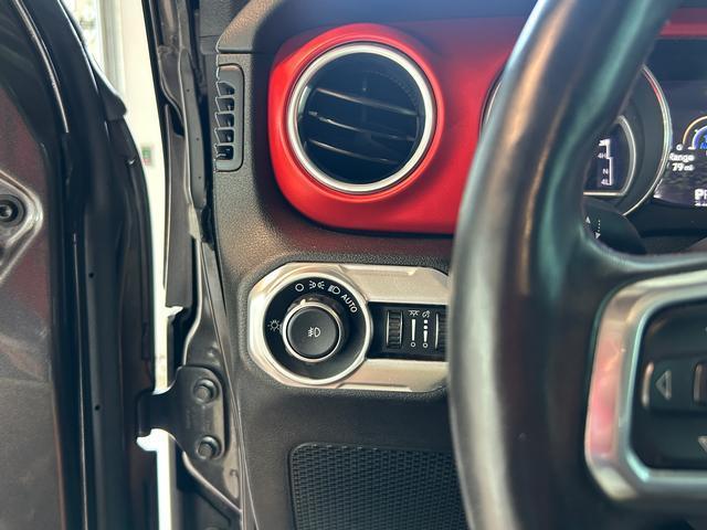 used 2019 Jeep Wrangler Unlimited car, priced at $32,495