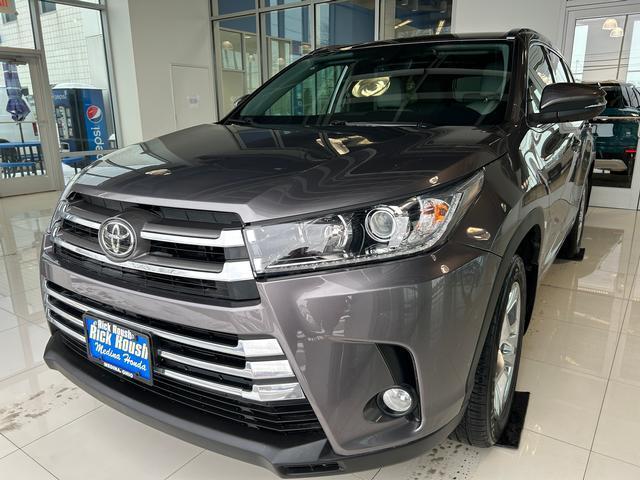 used 2018 Toyota Highlander car, priced at $25,995