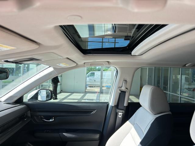 used 2023 Honda CR-V car, priced at $27,995