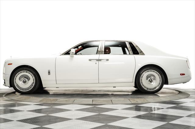 used 2023 Rolls-Royce Phantom car, priced at $448,900