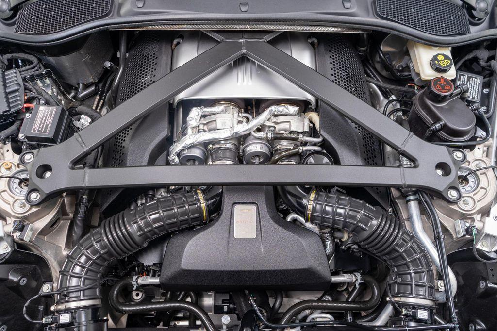 used 2021 Aston Martin DB11 car