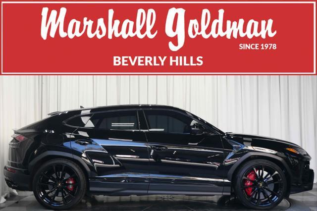 used 2022 Lamborghini Urus car, priced at $229,900