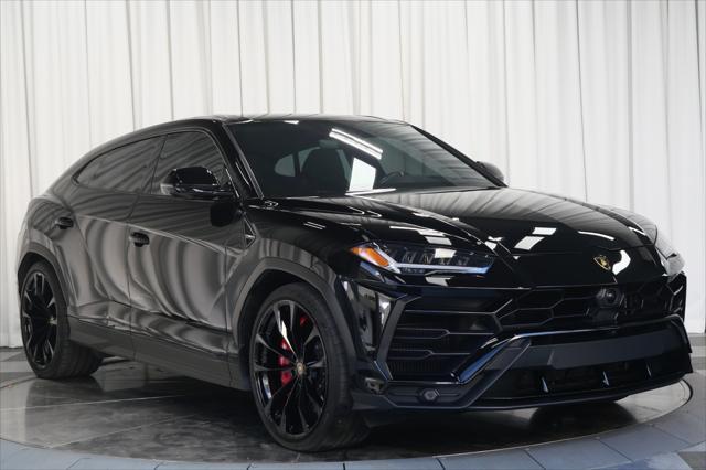 used 2022 Lamborghini Urus car, priced at $229,900