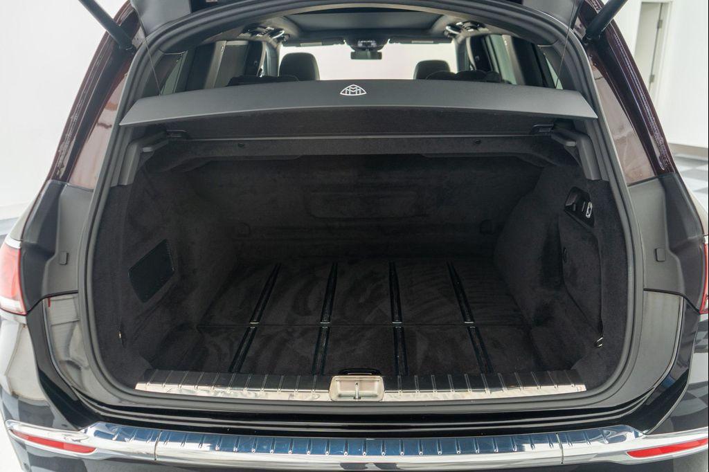 used 2023 Mercedes-Benz Maybach GLS 600 car