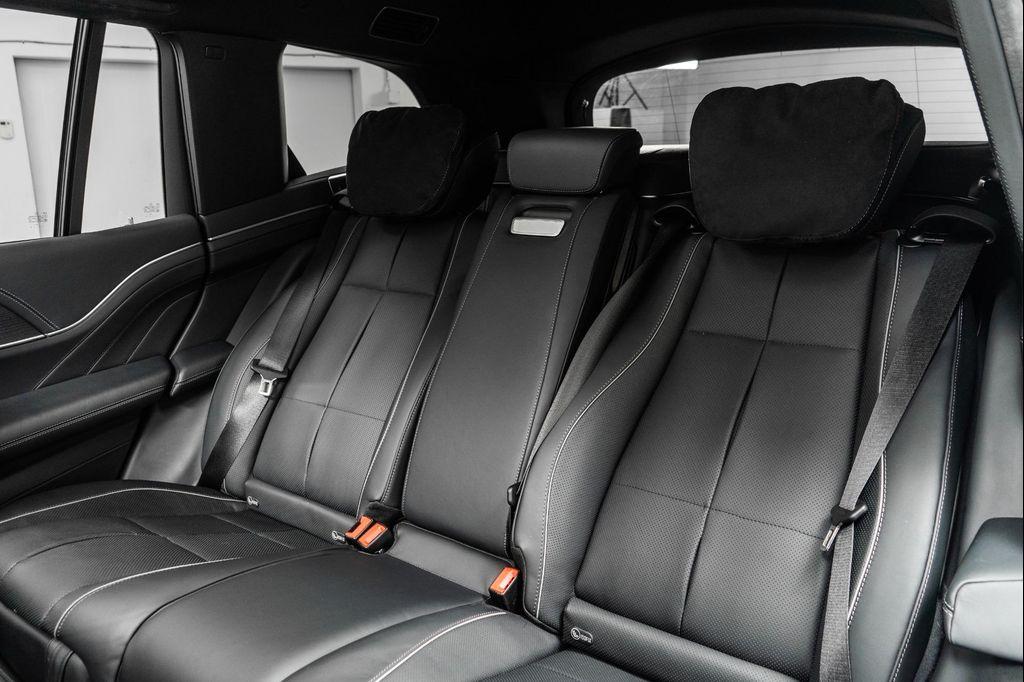 used 2023 Mercedes-Benz Maybach GLS 600 car