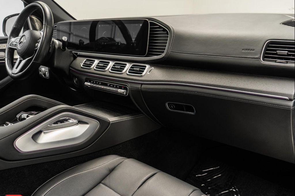 used 2023 Mercedes-Benz Maybach GLS 600 car