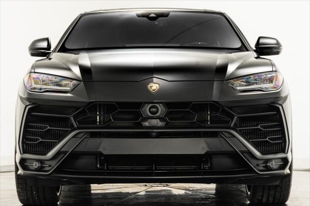 used 2022 Lamborghini Urus car, priced at $229,900