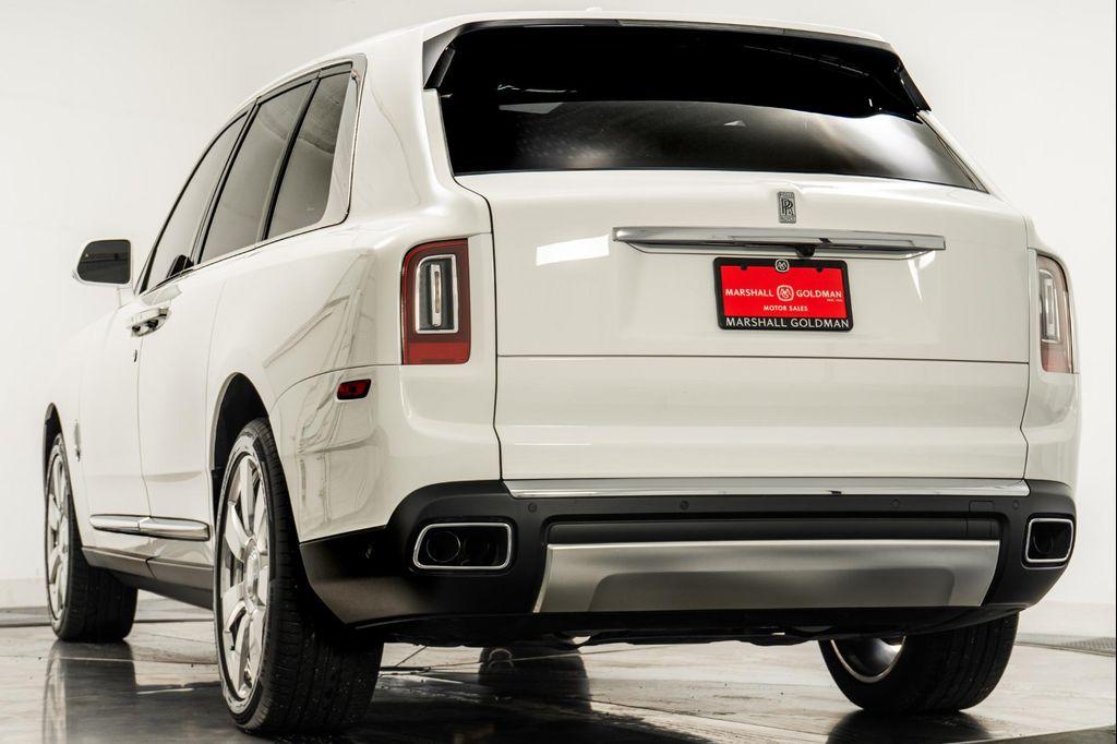 used 2020 Rolls-Royce Cullinan car, priced at $279,900