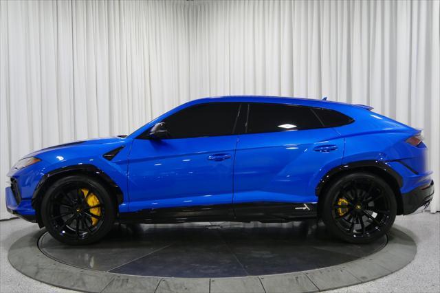 used 2024 Lamborghini Urus car, priced at $309,900