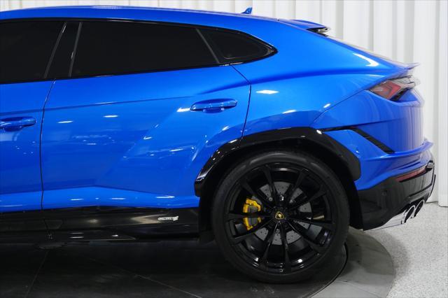 used 2024 Lamborghini Urus car, priced at $309,900