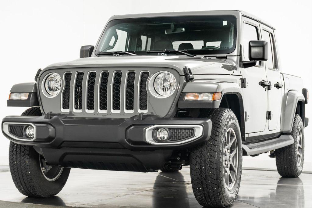 used 2022 Jeep Gladiator car, priced at $38,990