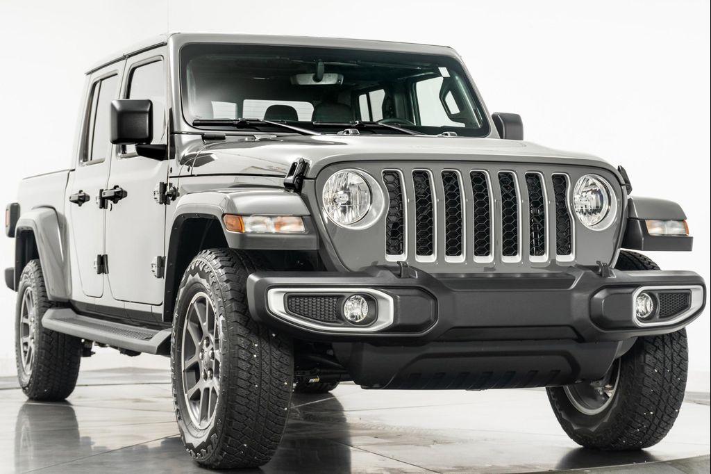 used 2022 Jeep Gladiator car, priced at $38,990