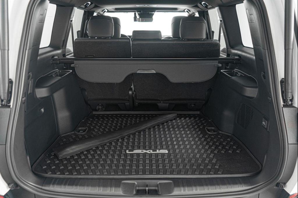 used 2024 Lexus GX 550 car, priced at $87,900