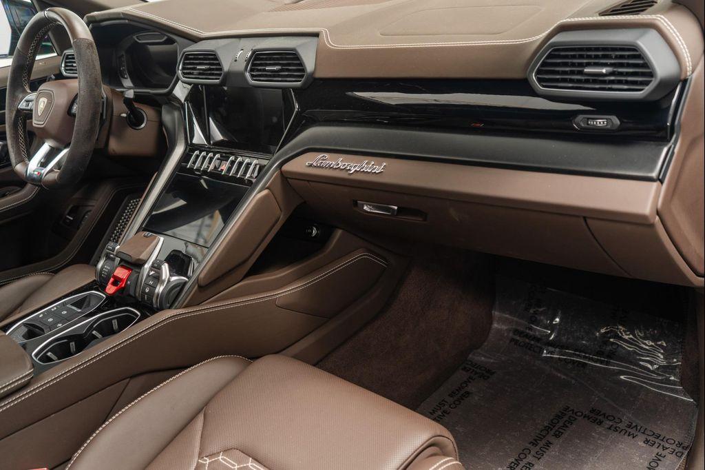 used 2022 Lamborghini Urus car, priced at $209,950