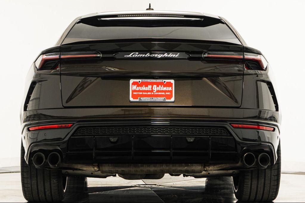 used 2022 Lamborghini Urus car, priced at $209,950