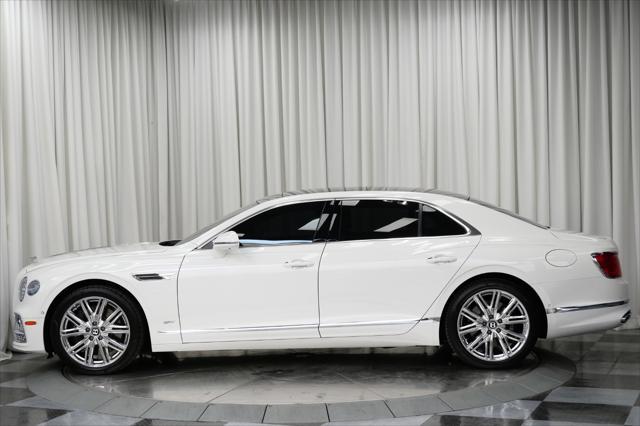 used 2022 Bentley Flying Spur Hybrid car, priced at $165,900