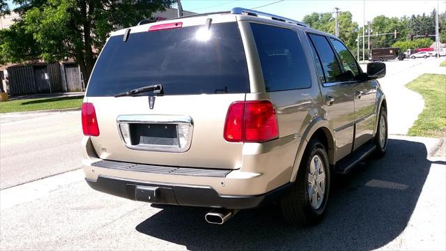 used 2005 Lincoln Navigator car, priced at $8,950